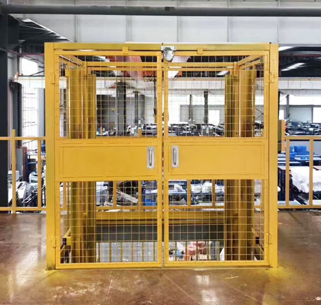 泰和智能导轨式升降机亮相